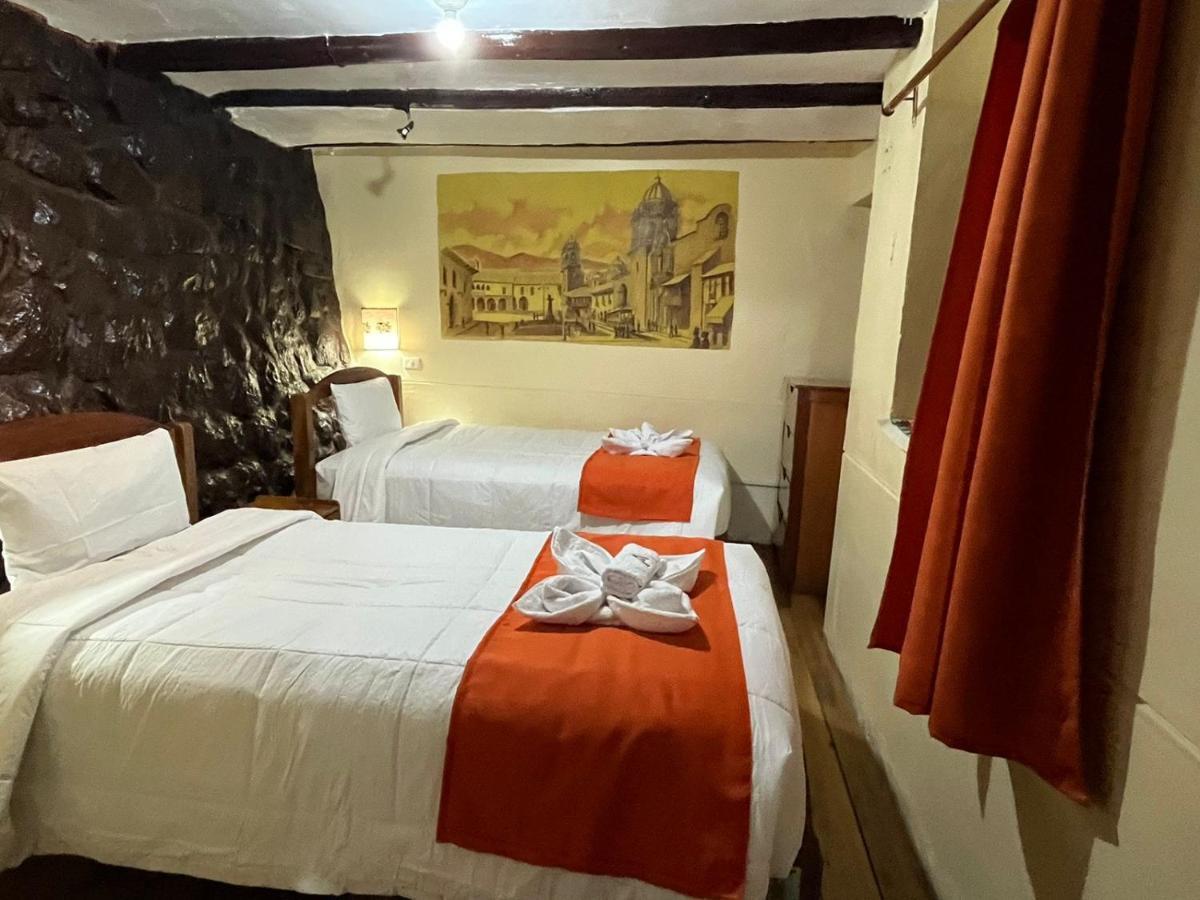 Hostal Andenes De Alabado Hotel กุสโก ภายนอก รูปภาพ