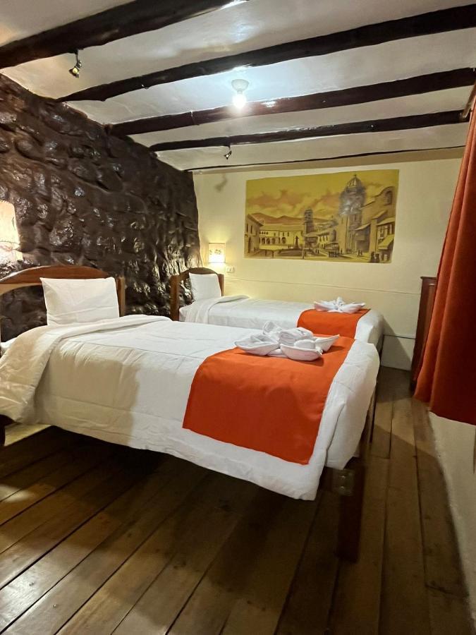 Hostal Andenes De Alabado Hotel กุสโก ภายนอก รูปภาพ