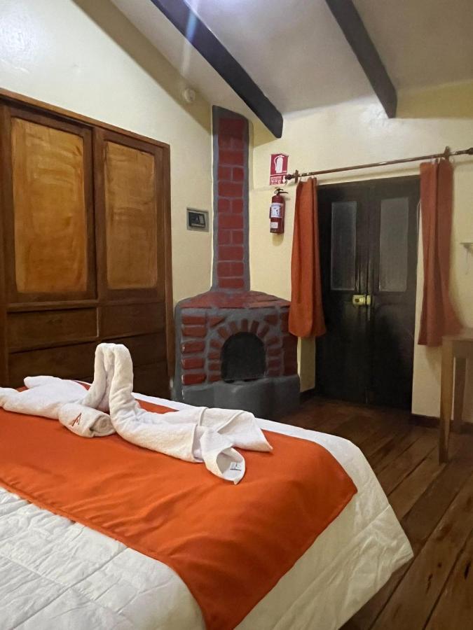 Hostal Andenes De Alabado Hotel กุสโก ภายนอก รูปภาพ