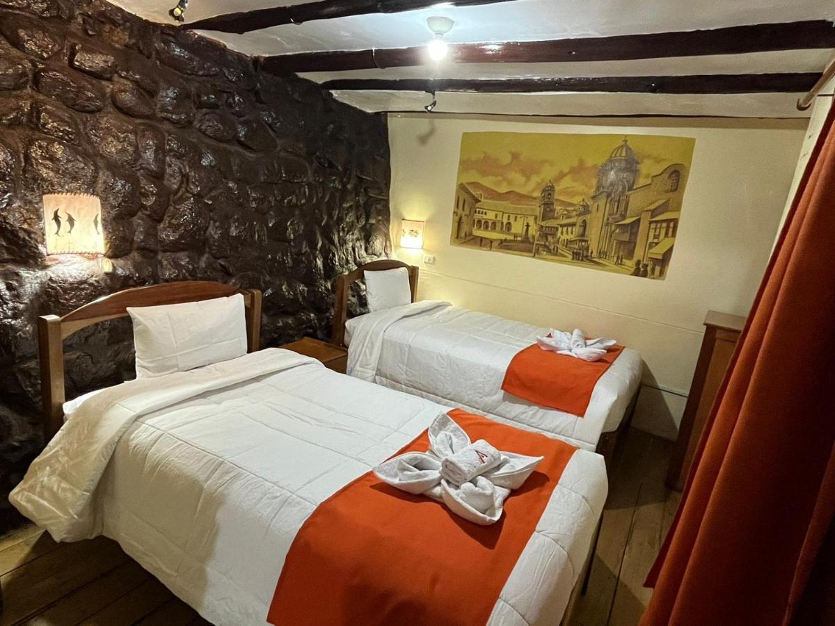 Hostal Andenes De Alabado Hotel กุสโก ภายนอก รูปภาพ